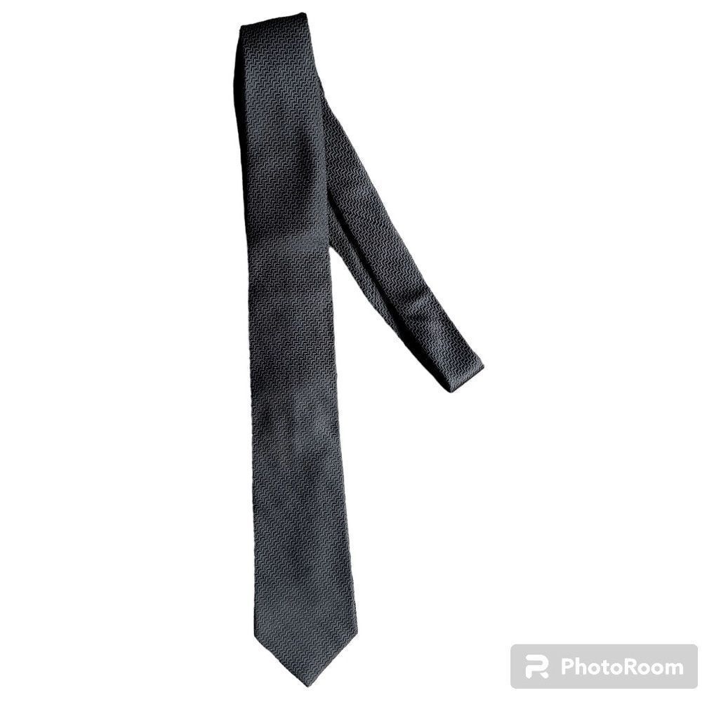 Calvin Klein Men's Solid Dark Gray Tie